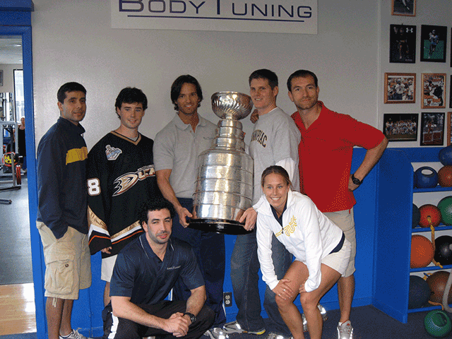 stanley cup ryan shannon  2007 in gym photo